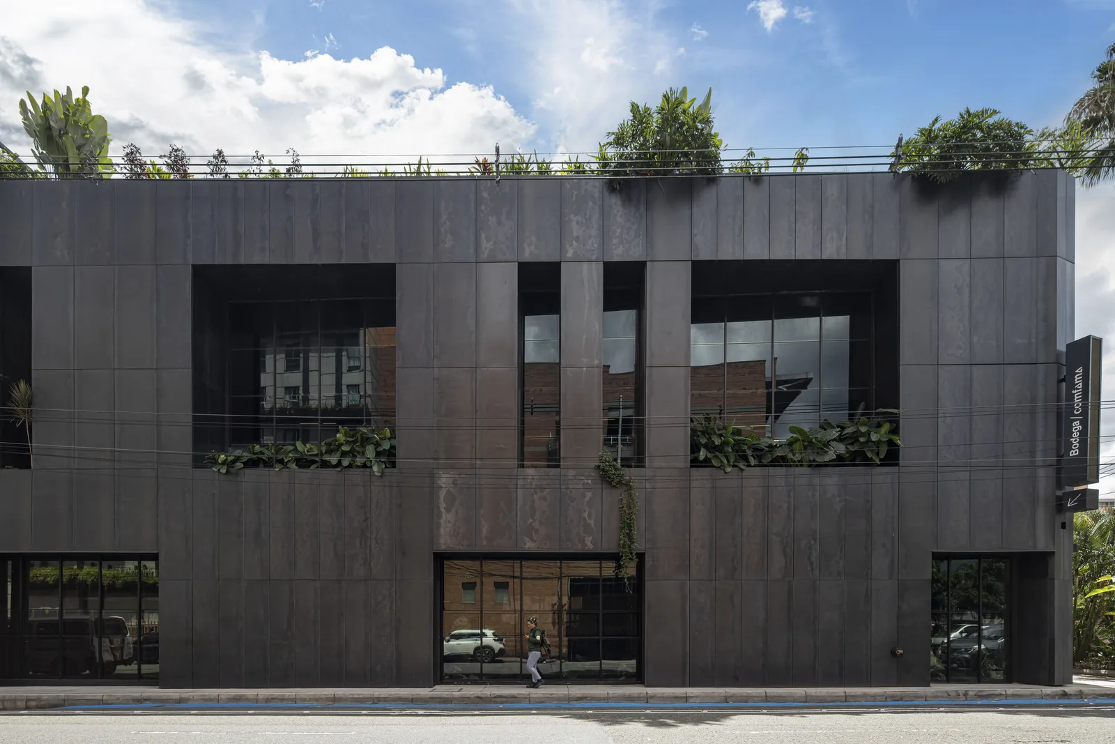 Bodega Comfama